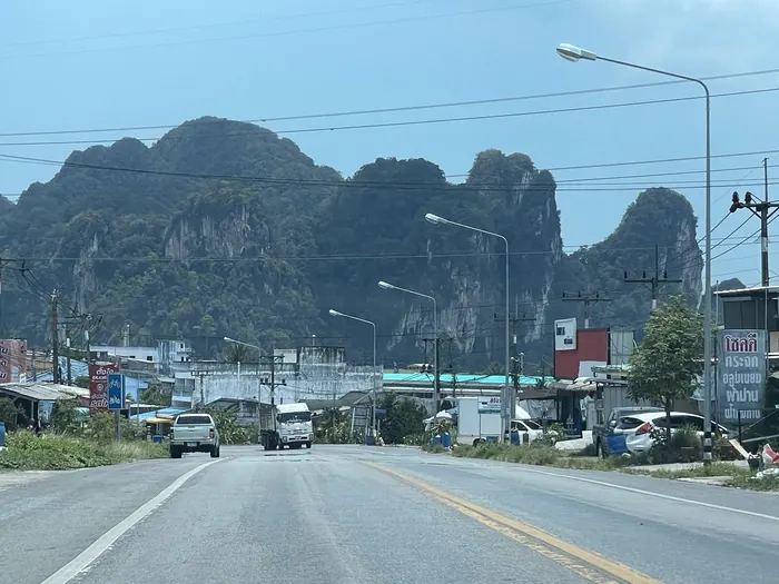 Apr 22